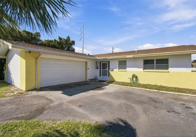 Photo 1 of Single family home for sale at 1504 Nursery Rd, Clearwater, FL 33756 | MLS# TB8557180 | Listing updated on 2026-10-19