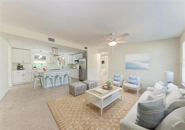 Photo 3 of Single family home for sale at 503 Bayview Dr, Holmes Beach, FL 34217 | MLS# A4709263 | Listing updated on 2026-10-23