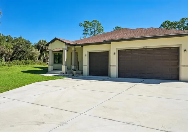 Photo 2 of Single family home for sale at 6712 Ruff St, North Port, FL 34291 | MLS# A4709264 | Listing updated on 2026-10-17