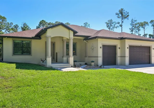 Photo 4 of Single family home for sale at 6712 Ruff St, North Port, FL 34291 | MLS# A4709264 | Listing updated on 2026-10-17