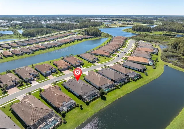 Photo 3 of Single family home for sale at 11149 Egeria Dr, Odessa, FL 33556 | MLS# W7890257 | Listing updated on 2026-10-20
