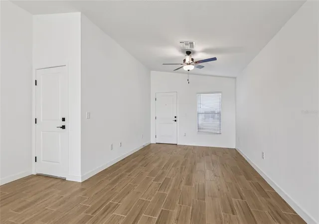 Photo 1 of Single family home for sale at 5327 Cap Rd, Brooksville, FL 34602 | MLS# TB8557187 | Listing updated on 2026-10-13