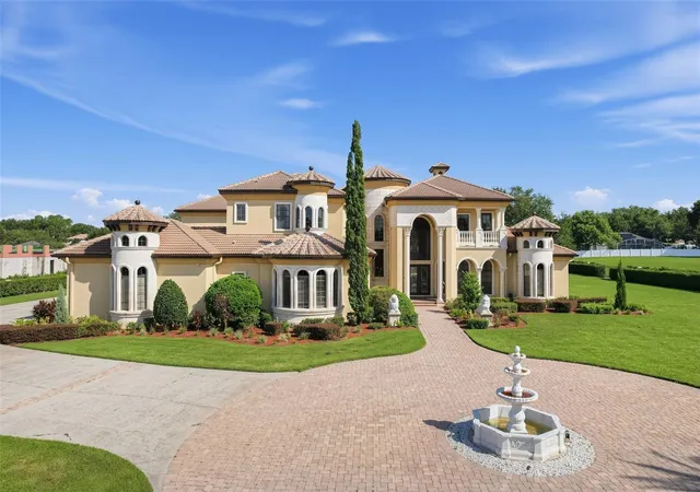 Photo 2 of Mansion for sale at 9615 Windy Ridge Rd, Windermere, FL 34786 | MLS# O6449197 | Listing updated on 2026-10-27