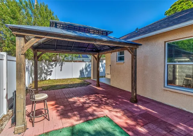 Photo 3 of Single family home for sale at 5032 67th Way N, Saint Petersburg, FL 33709 | MLS# TB8557194 | Listing updated on 2026-10-23
