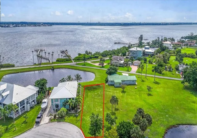 Photo 1 of Land for sale at 71 Island Ct, Terra Ceia, FL 34250 | MLS# A4709271 | Listing updated on 2026-10-13