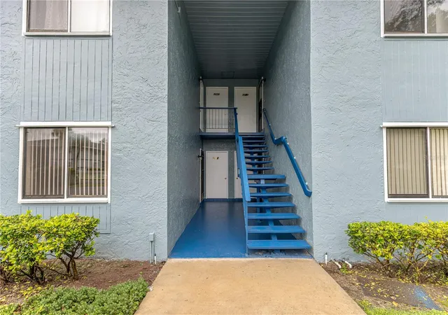 Photo 3 of Condo for sale at 507 Fairways Ln #A, Ocala, FL 34472 | MLS# OM733880 | Listing updated on 2026-10-13