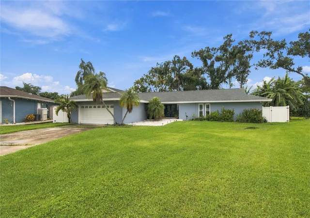 Photo 2 of Single family home for sale at 2168 Kent Ave, Clearwater, FL 33764 | MLS# TB8557206 | Listing updated on 2026-10-13