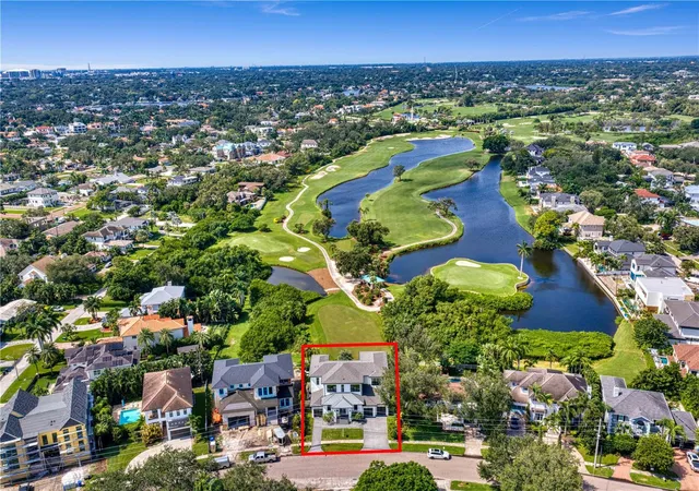 Photo 2 of Single family home for sale at 790 Cordova Blvd Ne, Saint Petersburg, FL 33704 | MLS# TB8557208 | Listing updated on 2026-10-21