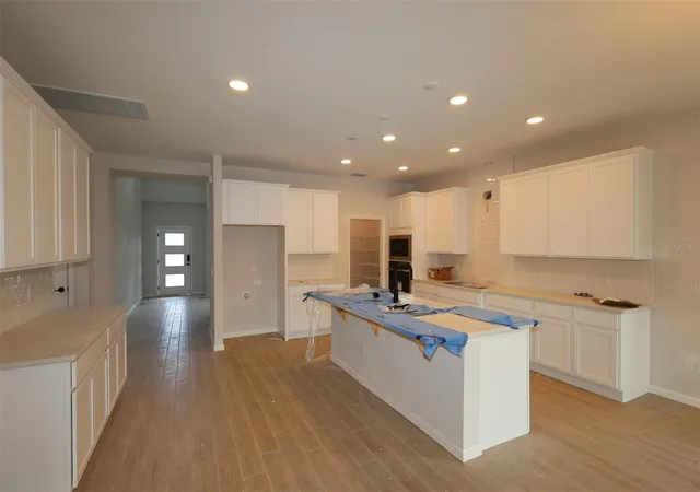 Photo 2 of Single family home for sale at 6861 Yellow Warbler Bnd, St Cloud, FL 34773 | MLS# O6449220 | Listing updated on 2026-10-21