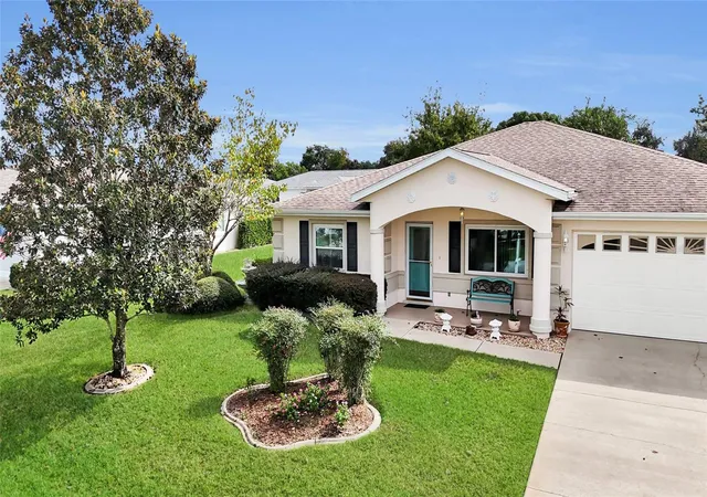 Photo 2 of Single family home for sale at 9889 SW 63rd Court, Ocala, FL 34476 | MLS# OM733886 | Listing updated on 2026-10-13