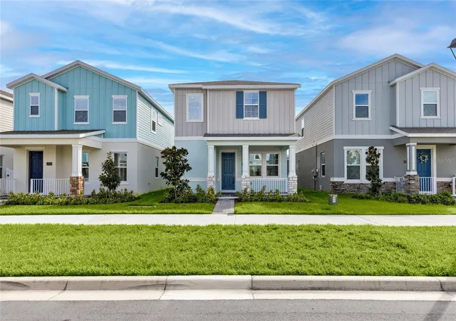 Photo 2 of Single family home for sale at 13037 Serene Glade Rd, Winter Garden, FL 34787 | MLS# O6449226 | Listing updated on 2026-10-16