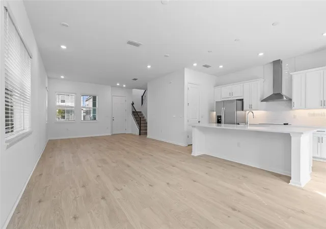 Photo 4 of Single family home for sale at 13037 Serene Glade Rd, Winter Garden, FL 34787 | MLS# O6449226 | Listing updated on 2026-10-16