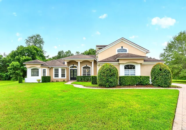 Photo 1 of Single family home for sale at 609 Viana Ct, Winter Springs, FL 32708 | MLS# O6449245 | Listing updated on 2026-10-14