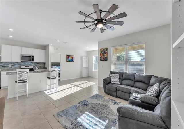 Photo 3 of Single family home for sale at 5606 Siltstone St, Lakeland, FL 33811 | MLS# L4965726 | Listing updated on 2026-10-25