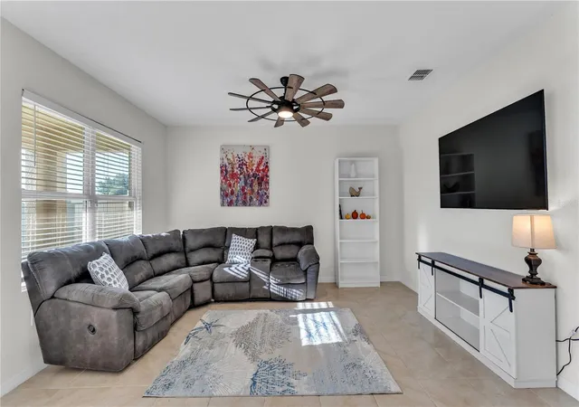 Photo 4 of Single family home for sale at 5606 Siltstone St, Lakeland, FL 33811 | MLS# L4965726 | Listing updated on 2026-10-25