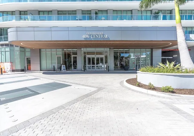 Photo 1 of Condo for sale at 400 Central Ave #2005, Saint Petersburg, FL 33701 | MLS# TB8557274 | Listing updated on 2026-10-15