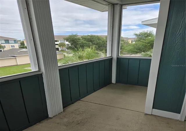Photo 4 of Condo for sale at 4802 51 Street W #1212, Bradenton, FL 34210 | MLS# A4709301 | Listing updated on 2026-10-21