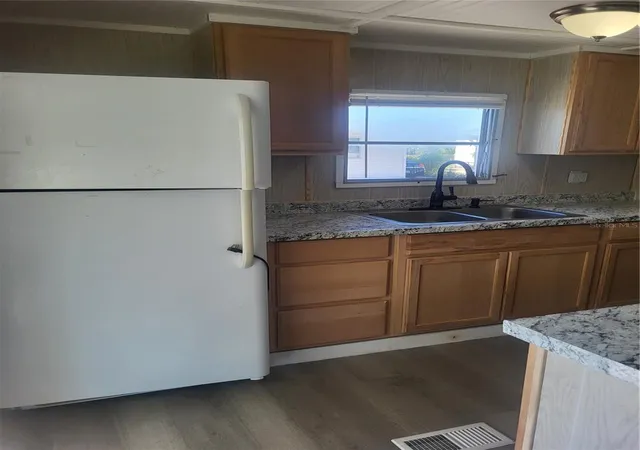 Photo 4 of Manufactured home for sale at 6580 Seminole Blvd N #301A, Seminole, FL 33772 | MLS# TB8557283 | Listing updated on 2026-10-16