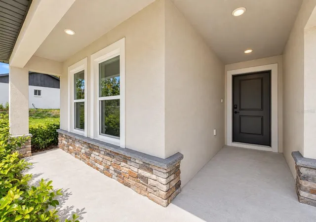 Photo 3 of Single family home for sale at 11041 Spoonbill Rd, Weeki Wachee, FL 34613 | MLS# W7890263 | Listing updated on 2026-10-15