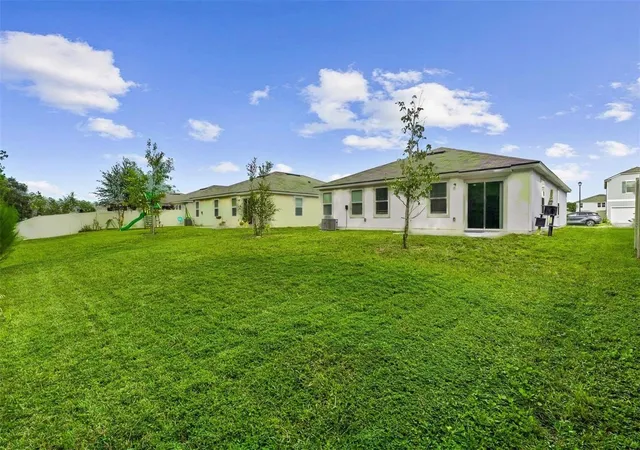 Photo 3 of Single family home for sale at 207 Encanto Way, Saint Augustine, FL 32084 | MLS# FC322067 | Listing updated on 2026-10-27