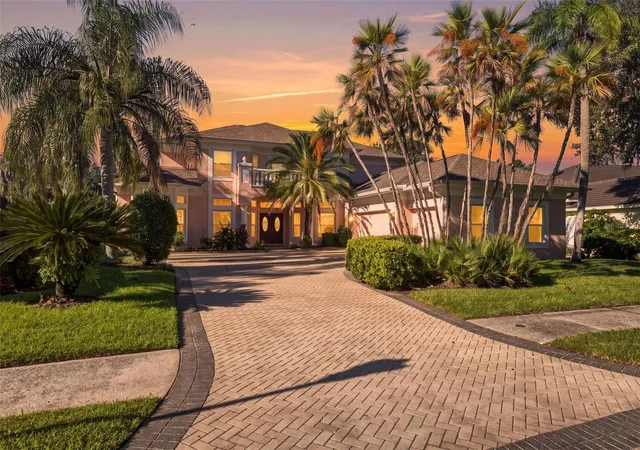 Photo 1 of Single family home for sale at 17912 Cachet Isle Dr, Tampa, FL 33647 | MLS# TB8557306 | Listing updated on 2026-10-25