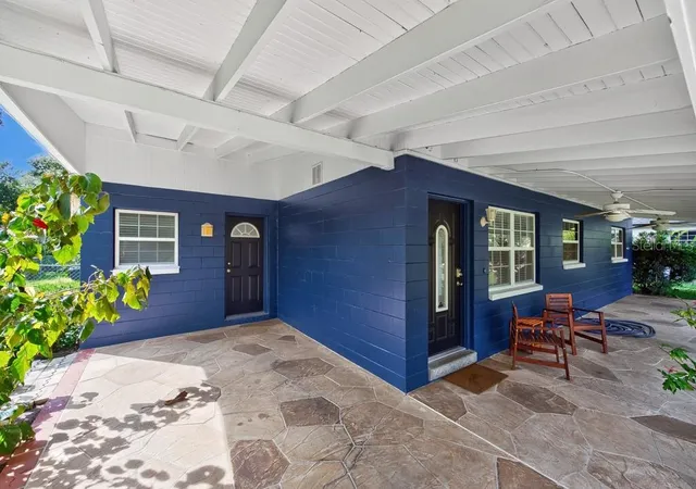 Photo 1 of Single family home for sale at 1708 Pond Lake Dr, Tampa, FL 33612 | MLS# TB8557314 | Listing updated on 2026-10-17