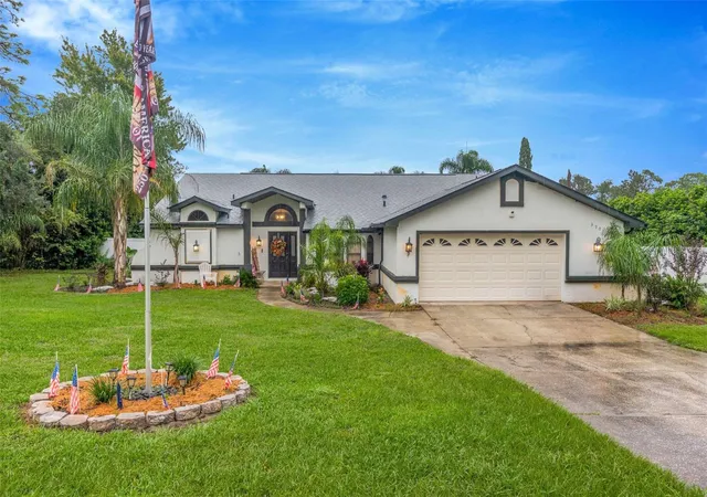 Photo 3 of Single family home for sale at 390 Jenico Ct, Spring Hill, FL 34609 | MLS# TB8557322 | Listing updated on 2026-10-15