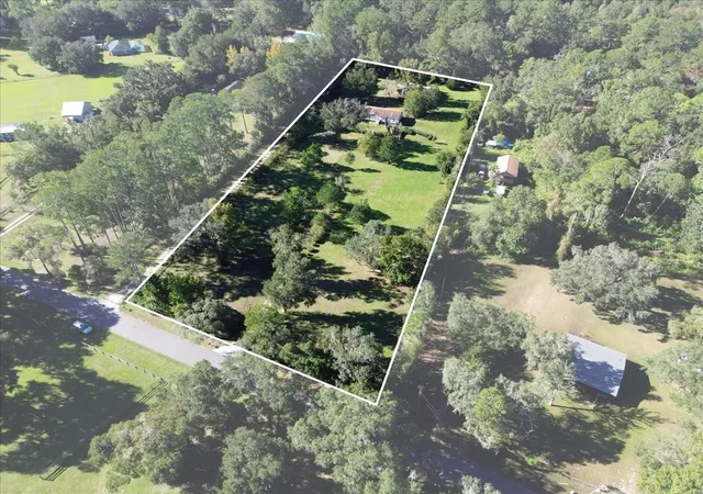 Photo 4 of Manufactured home for sale at 21330 NW 106th Court Rd, Micanopy, FL 32667 | MLS# GC544126 | Listing updated on 2026-10-17