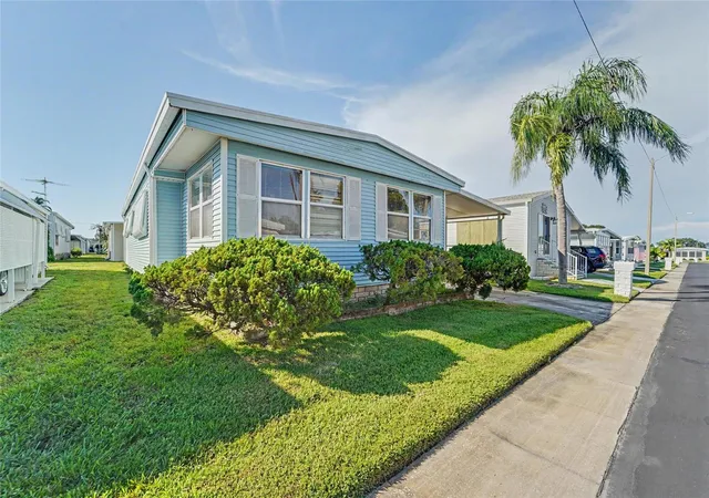 Photo 1 of Manufactured home for sale at 1500 County Rd 1 #219, Dunedin, FL 34698 | MLS# TB8557328 | Listing updated on 2026-10-23