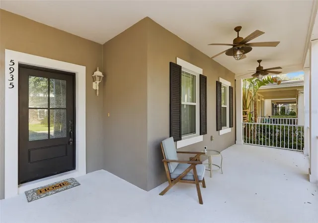 Photo 2 of Single family home for sale at 5935 Beaconpark St, Lithia, FL 33547 | MLS# TB8557333 | Listing updated on 2026-10-22
