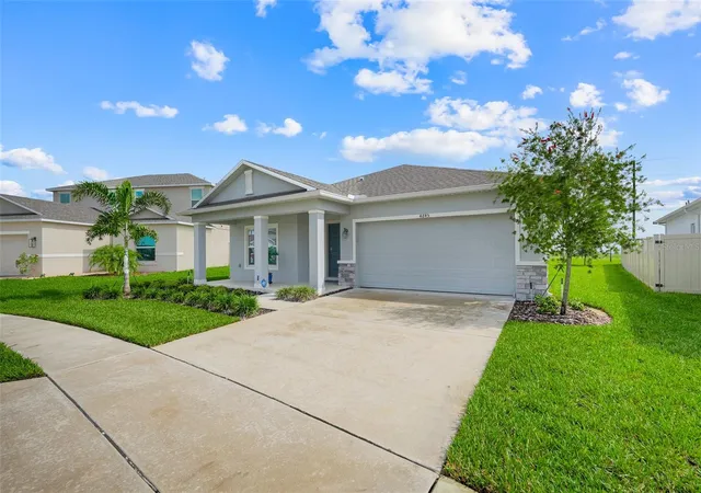 Photo 2 of Single family home for sale at 4845 Vellacito Way, Davenport, FL 33897 | MLS# O6449292 | Listing updated on 2026-10-14