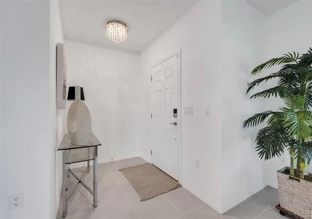 Photo 4 of Single family home for sale at 4845 Vellacito Way, Davenport, FL 33897 | MLS# O6449292 | Listing updated on 2026-10-14