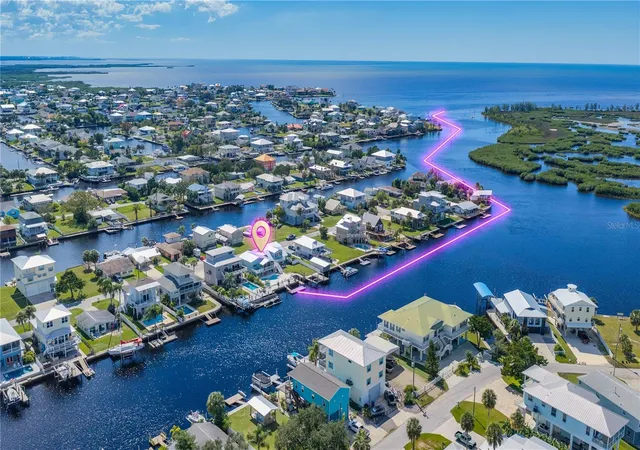 Photo 3 of Single family home for sale at 3337 Mangrove Dr, Hernando Beach, FL 34607 | MLS# W7890268 | Listing updated on 2026-10-19