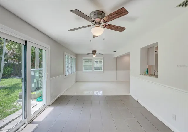 Photo 4 of Single family home for sale at 929 Bruce Ave, Clearwater Beach, FL 33767 | MLS# TB8557345 | Listing updated on 2026-10-17
