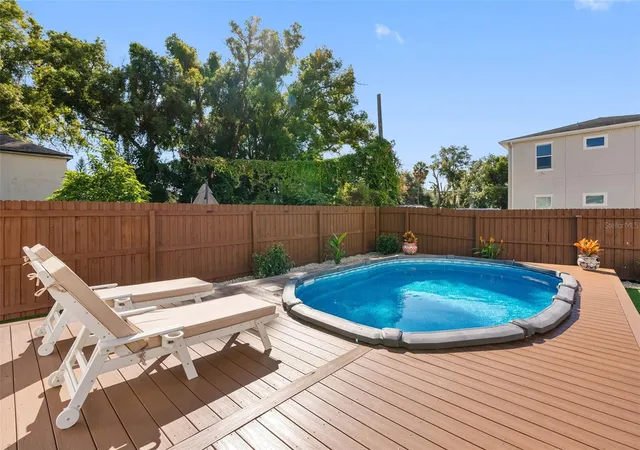 Photo 1 of Single family home for sale at 210 W Euclid Ave, Tampa, FL 33602 | MLS# TB8557355 | Listing updated on 2026-10-22