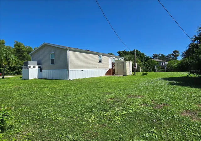 Photo 2 of Manufactured home for sale at 1125 Marlin Dr, Punta Gorda, FL 33950 | MLS# C7531926 | Listing updated on 2026-10-13