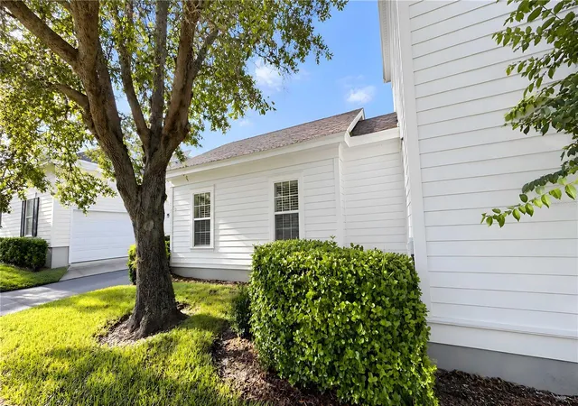 Photo 3 of Single family home for sale at 2904 Saint George St, Orlando, FL 32814 | MLS# O6449316 | Listing updated on 2026-10-23