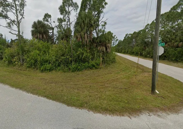 Photo 4 of Sale Pending at 12039 Van Loon Ave, Port Charlotte, FL 33981 | MLS# C7531928 | Listing updated on 2026-10-29