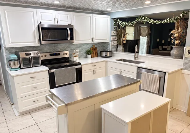 Photo 4 of Single family home for sale at 9416 Palm Ave, Port Richey, FL 34668 | MLS# TB8557385 | Listing updated on 2026-10-13