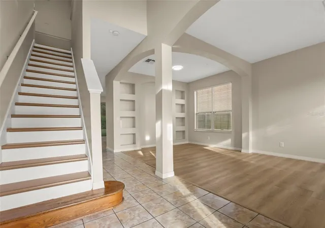 Photo 2 of Single family home for sale at 1418 Spring Fest Ln, Orlando, FL 32828 | MLS# O6449337 | Listing updated on 2026-10-15