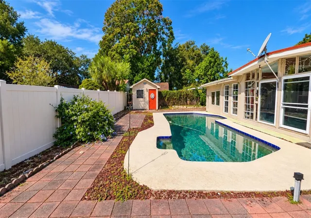 Photo 3 of Single family home for sale at 1825 Heather Ave, Tampa, FL 33612 | MLS# TB8557397 | Listing updated on 2026-10-24