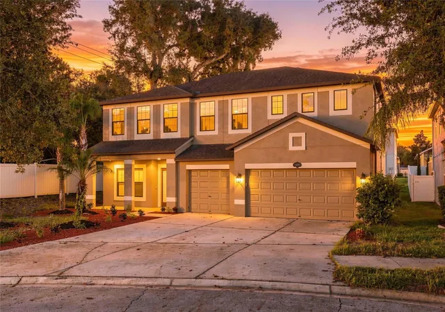 Photo 1 of Single family home for sale at 1306 Garden Stone Ln, Brandon, FL 33510 | MLS# TB8557399 | Listing updated on 2026-10-26
