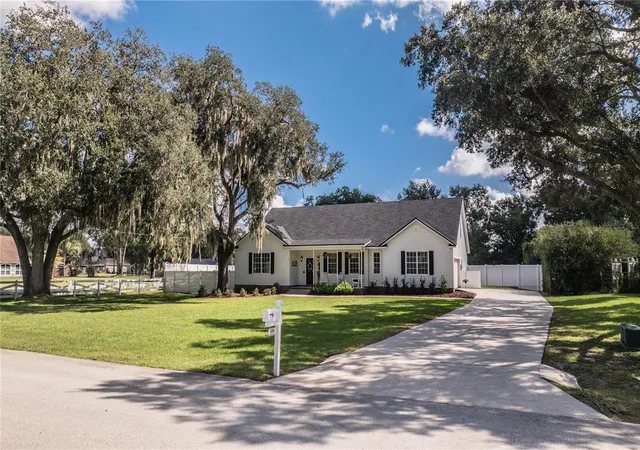 Photo 1 of Single family home for sale at 6206 Forestwood Dr W, Lakeland, FL 33811 | MLS# L4965735 | Listing updated on 2026-10-17