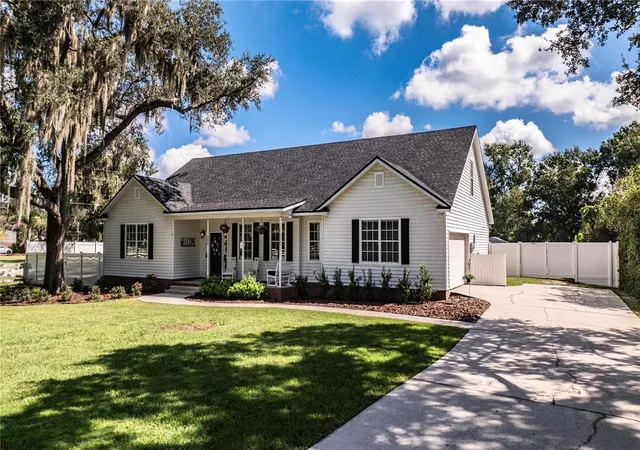 Photo 3 of Single family home for sale at 6206 Forestwood Dr W, Lakeland, FL 33811 | MLS# L4965735 | Listing updated on 2026-10-17
