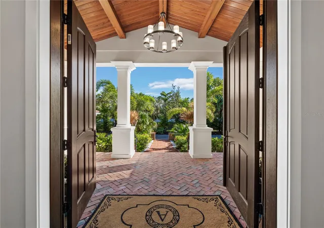 Photo 3 of Single family home for sale at 7200 Melaleuca Way, Sarasota, FL 34242 | MLS# A4709335 | Listing updated on 2026-10-29
