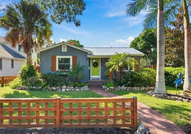 Photo 3 of Single family home for sale at 3108 10th Street N, Saint Petersburg, FL 33704 | MLS# TB8557405 | Listing updated on 2026-10-17