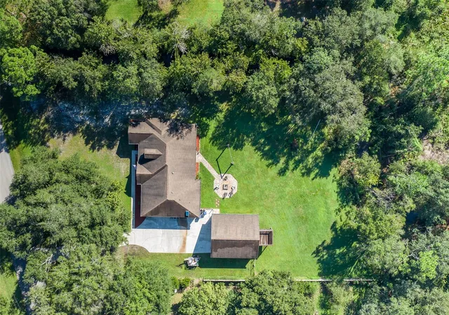 Photo 3 of Single family home for sale at 31524 Cross Crk Ln, Wesley Chapel, FL 33543 | MLS# TB8557412 | Listing updated on 2026-10-28