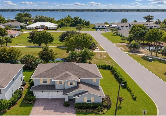 Single family home for sale at 30084 Island Clb Dr, DEER ISLAND, FL 32778 | MLS# O6449363