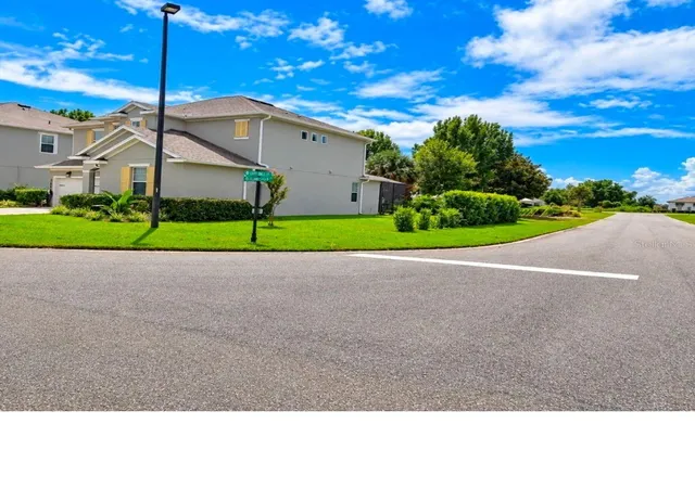 Photo 3 of Single family home for sale at 30084 Island Clb Dr, Deer Island, FL 32778 | MLS# O6449363 | Listing updated on 2026-10-29