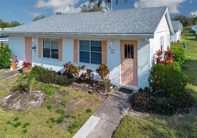 Photo 2 of Condo for sale at 1902 Andover St #198, Sun City Center, FL 33573 | MLS# TB8557416 | Listing updated on 2026-10-27